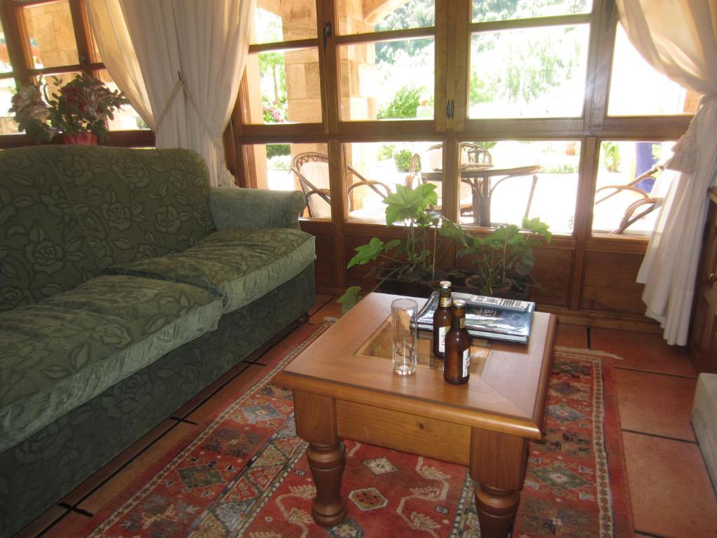 Posada Laura Potes Luaran gambar
